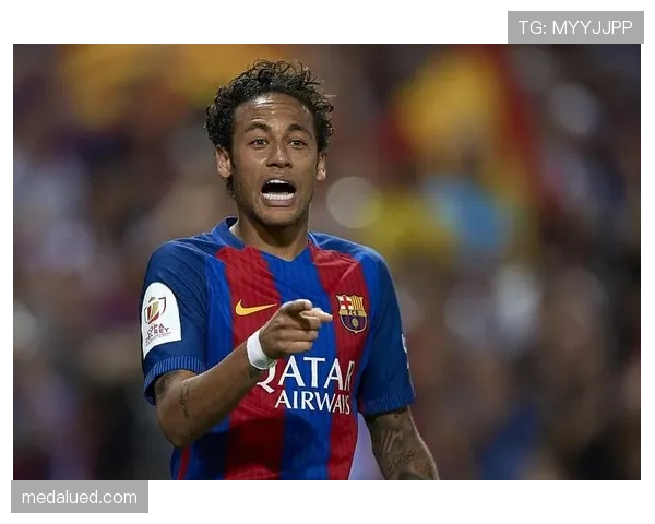 内马尔离开巴萨的转会决策如何重塑其职业生涯轨迹